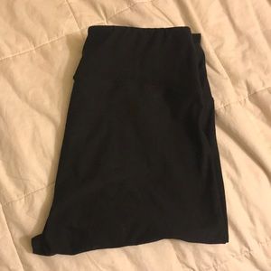 Solid Black Lularoe Leggings . OS